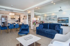 Living area - Splash in The New Lazy River and Sleep In Luxury Encantame C2102 (Puerto Peñasco)