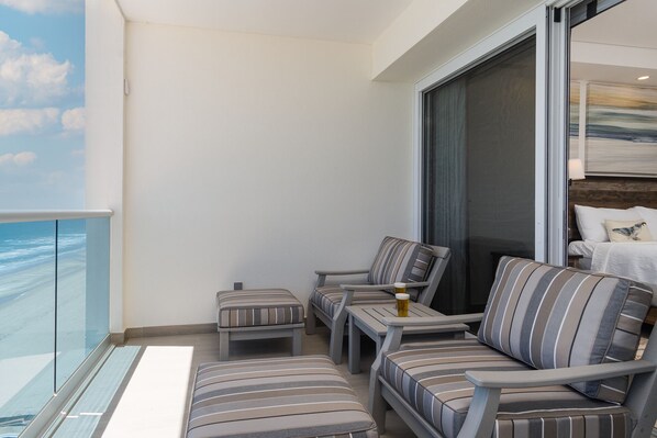 Condo, Multiple Beds, Balcony, Ocean View (Encantame Towers Velero 1202) | Terrace/patio