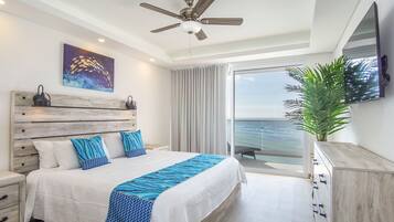 Condo, varias camas, balcón, vista al océano (Encantame Towers Verano 505) | 2 habitaciones, decoración personalizada y muebles diferentes