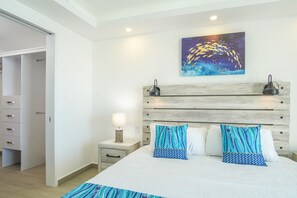 Condo, Multiple Beds, Balcony, Ocean View (Encantame Towers Verano 505) | 2 bedrooms, individually decorated, individually furnished, bed sheets