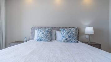 Condo, Multiple Beds, Balcony, Ocean View (Encantame Towers Viento 704) | 2 bedrooms, individually decorated, individually furnished, bed sheets