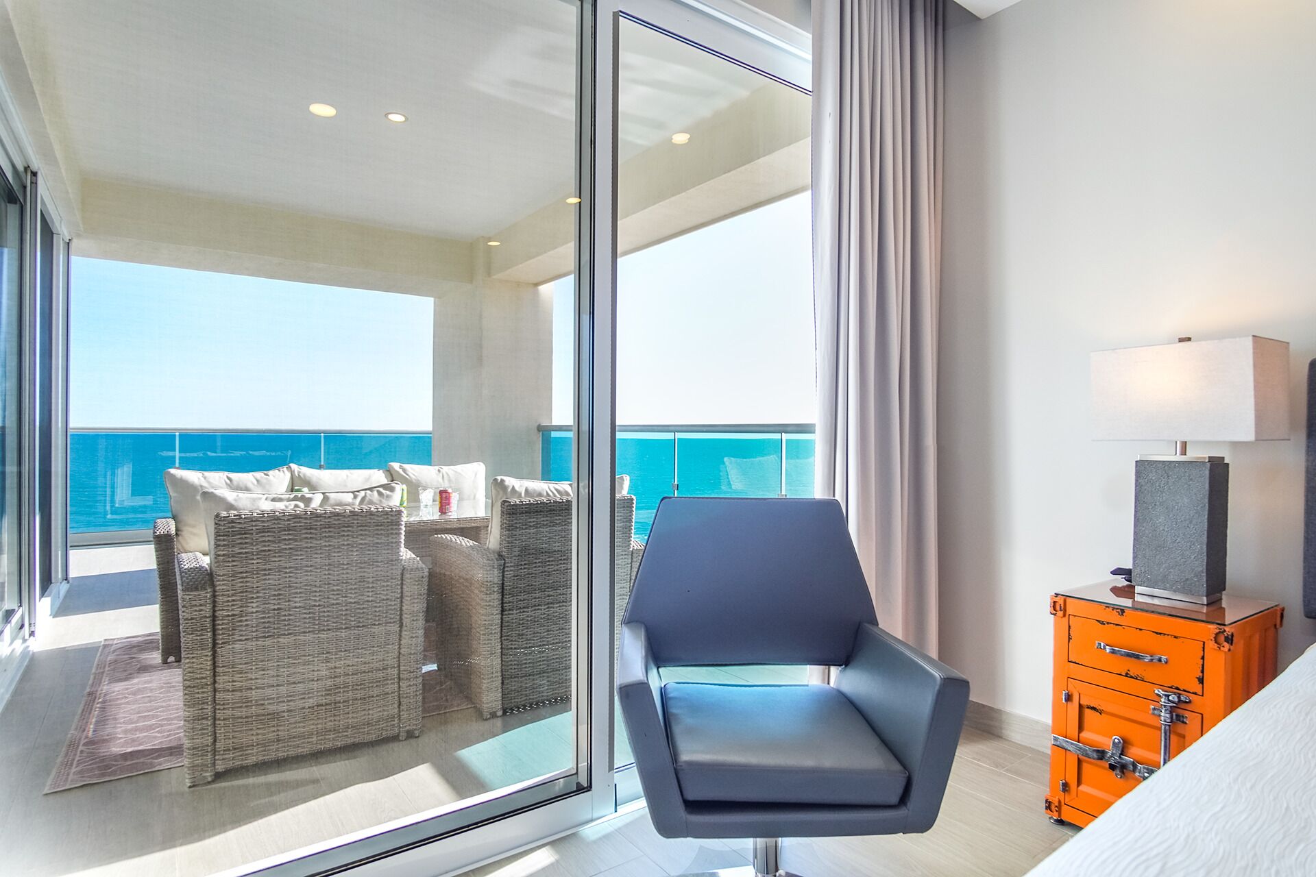 Apartamento, varias camas, balcón, vistas al mar (Encantame Towers Velero 801) | Interior