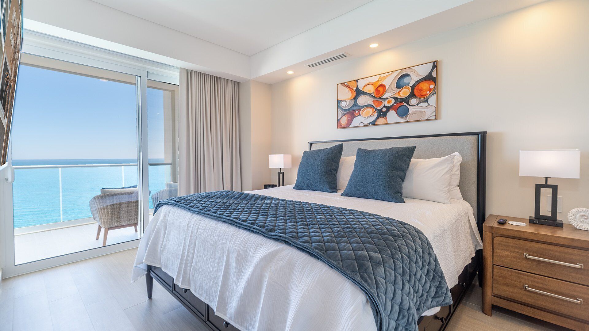 Kondominium, 1 Tempat Tidur King dengan tempat tidur Sofa, balkon (Encantame Towers Velero 1803) | 1 kamar tidur dan didekorasi berbeda-beda