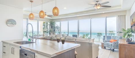 Condo, Multiple Beds, Balcony, Ocean View (Encantame Towers Velero 305) | Interior