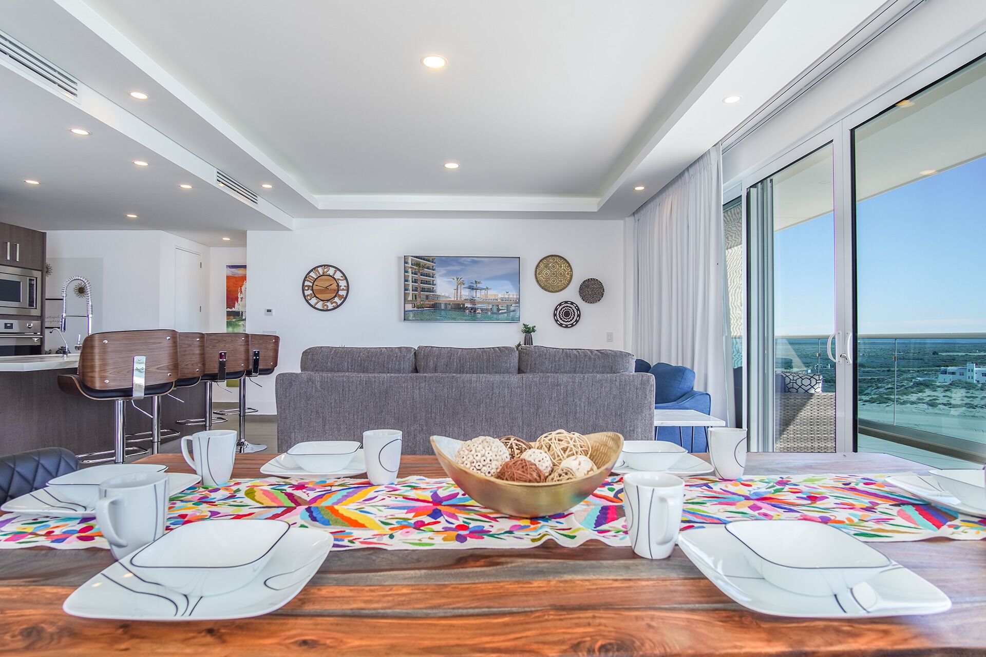 Condo, Multiple Beds, Balcony, Ocean View (Encantame Towers Verano 805) | Interior