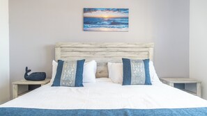 3 bedrooms, individually decorated, individually furnished