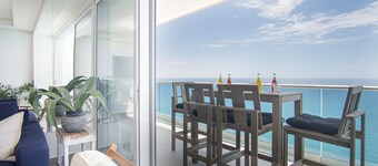Stunning 2BR Condo at Encantame Towers Velero 2302 in Playa Encanto