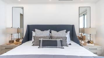 3 bedrooms, individually decorated, individually furnished, bed sheets