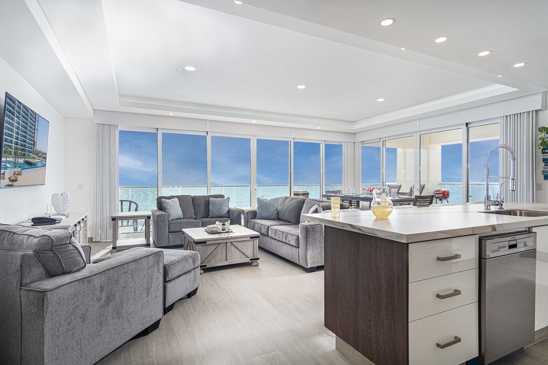 Apartamento, varias camas, balcón, vistas al mar (Encantame Towers Velero 701) | Interior