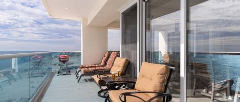Condo, Multiple Beds, Balcony, Ocean View (Encantame Towers Velero 701) | Terrace/patio