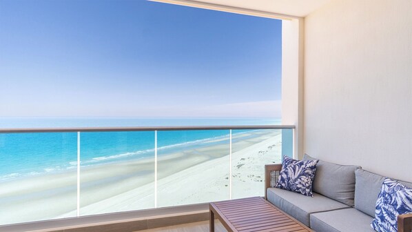 Appartement, 1 kingsize bed met slaapbank, balkon, uitzicht op oceaan (Encantame Towers Viento 1603) | Kameruitzicht