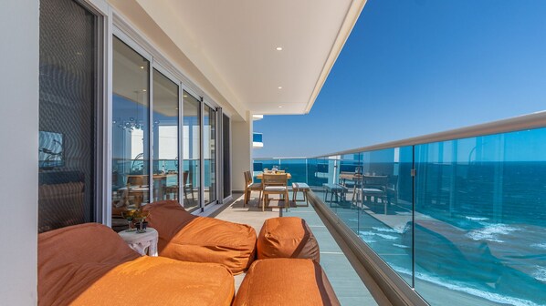 View from room - Amazing two Bedroom Beach Front Condo W1105 (Puerto Peñasco)