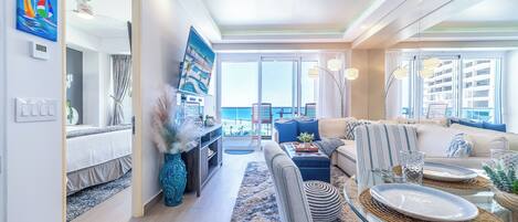 Appart'hôtel, 1 très grand lit et 1 canapé-lit, balcon, vue océan (Encantame Towers Verano 403) | Intérieur