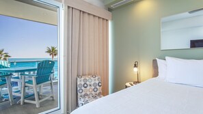 Condo, varias camas, balcón, vista al océano (Encantame Towers Velero 204) | 2 habitaciones, decoración personalizada y muebles diferentes 