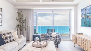 Condo, Multiple Beds, Balcony, Ocean View (Encantame Towers Viento 1502) | Living area | 42-inch flat-screen TV with digital channels - Encantame Towers Viento 1502 (Puerto Peñasco)