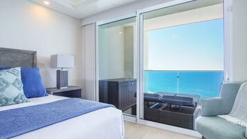 Appart'hÎtel, plusieurs lits, balcon, vue océan (Encantame Towers Verano 1405)