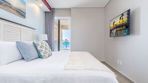 Condo, Multiple Beds, Balcony, Ocean View (Encantame Towers Viento 205) | 2 bedrooms, individually decorated, individually furnished, bed sheets