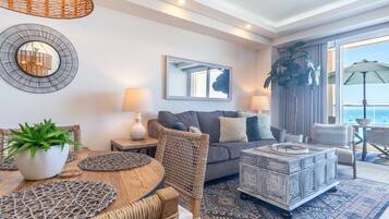 Condo, 1 King Bed with Sofa bed, Balcony, Ocean View (Encantame Towers Viento 803) | Living area | 42-inch flat-screen TV with digital channels