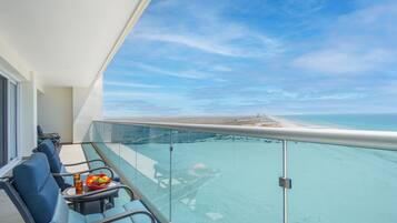 Lägenhet - flera sängar - balkong - havsutsikt (Encantame Towers Verano 905) | Utsikt från rummet