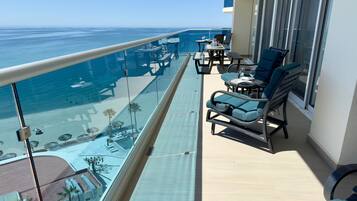 Appartement, Meerdere bedden, balkon, uitzicht op zee (Encantame Towers Verano 905) | Uitzicht vanuit de kamer