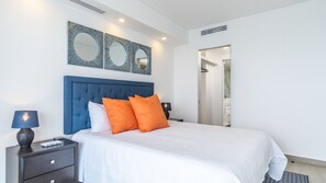 1 bedroom, individually decorated, individually furnished, bed sheets