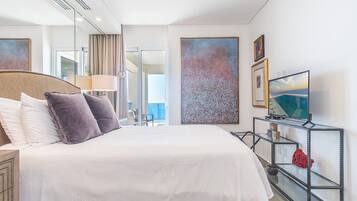 Appartement, Meerdere bedden, balkon, uitzicht op zee (Encantame Towers Velero 2105) | 2 slaapkamers, individueel gedecoreerd, individueel gemeubileerd