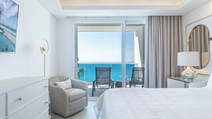 Condo, várias camas, sacada, vista para o oceano (Encantame Towers Velero 2105) | 2 quartos, individualmente decorados, individualmente mobiliados