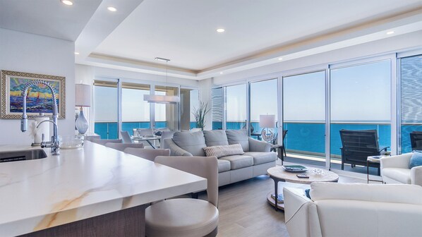 Condo, Multiple Beds, Balcony, Ocean View (Encantame Towers Velero 2105) | Living area | 42-inch flat-screen TV with digital channels - Encantame Towers Velero 2105 (Puerto Peñasco)