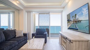 Ảnh chưa phân loại, 5 trong số 33 ảnh, nút