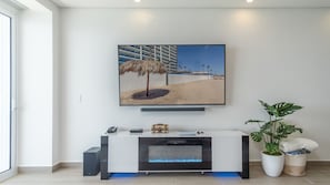 Condo, Multiple Beds, Balcony, Ocean View (Encantame Towers Viento 1202) | Interior