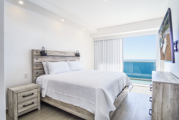 Appartement, meerdere bedden, balkon, uitzicht op oceaan (Encantame Towers Velero 1801) | 3 slaapkamers, individueel gedecoreerd, individueel gemeubileerd