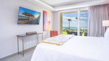 Condo, varias camas, balcón, vista al océano (Encantame Towers Velero 105) | 2 habitaciones, decoración personalizada y muebles diferentes