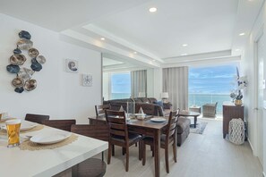 Interior - Splash in The New Lazy River/stay in Modern Luxury Encantame C-603 (Puerto Peñasco)