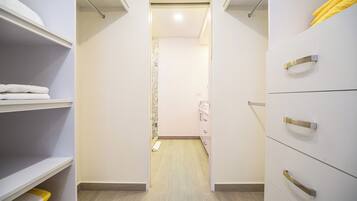 Appart'hÎtel, plusieurs lits, balcon, vue océan (Encantame Towers Verano 104) | Intérieur