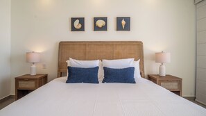 Appart'hôtel, plusieurs lits, balcon, vue océan (Encantame Towers Verano 104)