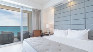 1 habitación, decoración personalizada y muebles diferentes 