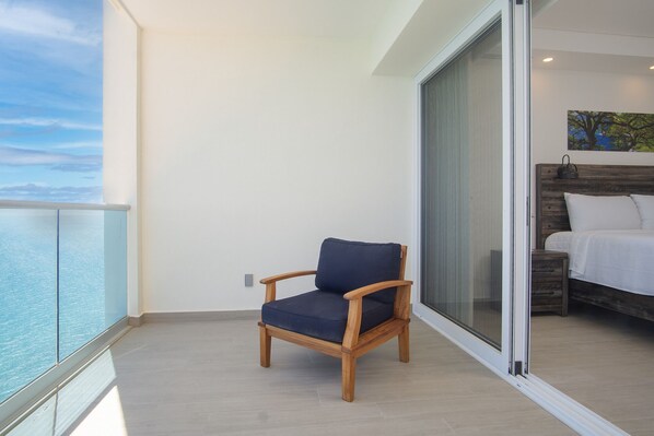 2 عدّة غرف نوم وبديكورات فريدة لكل غرفة وطراز فريد لكل وحدة