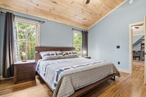 3 chambres, fer et planche Ă repasser, draps fournis