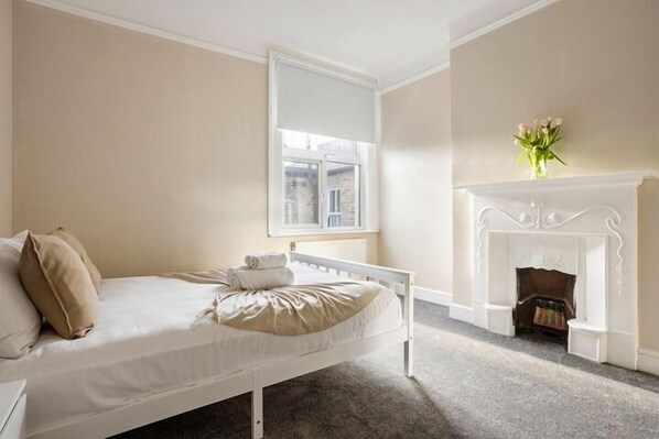 3 habitaciones, tabla de planchar con plancha y wifi gratis 