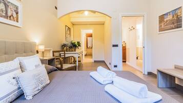 1 chambre, fer et planche Ă  repasser, Wi-Fi, draps fournis