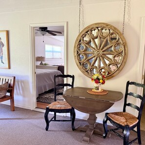 4 bedrooms, WiFi, bed sheets, wheelchair access