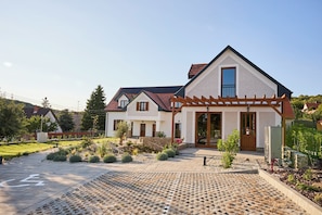 Facciata della struttura