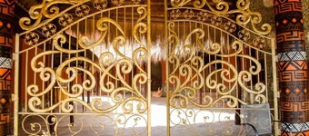 ike's Cultural village