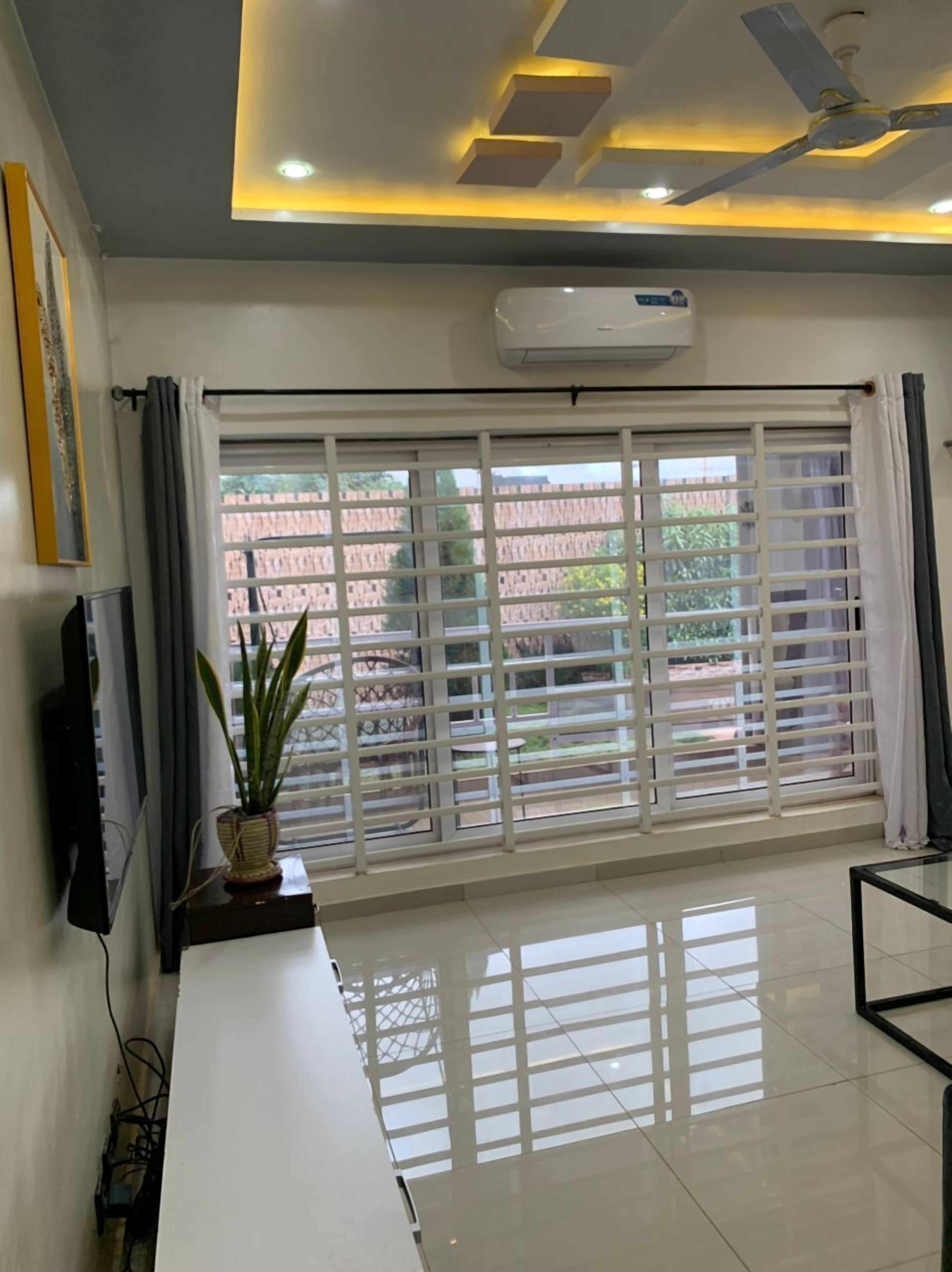 Deluxe Penthouse, Balcony, Garden View | Living area