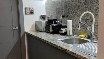 Réfrigérateur, plaque de cuisson