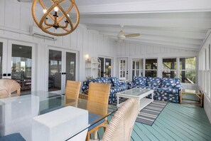 House, Multiple Beds, Kitchen, Ocean View | Dining - 715 Winter Trout (Fripp Island)