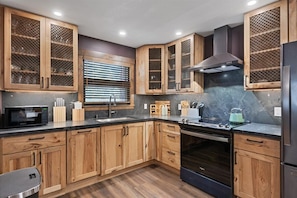 Microwave, oven, stovetop, dishwasher
