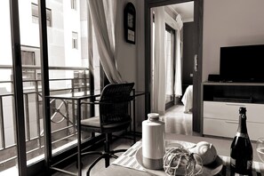 Leilighet, 1 soverom, tilgjengelighetstilpasset, balkong | Oppholdsrom