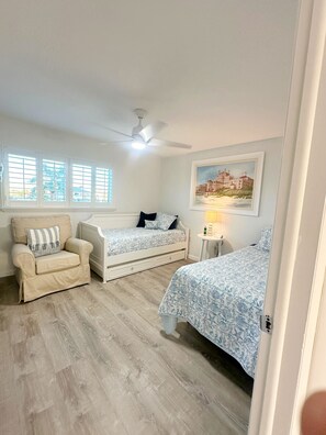 2 Schlafzimmer, Bügeleisen/Bügelbrett, kostenloses WLAN, Bettwäsche