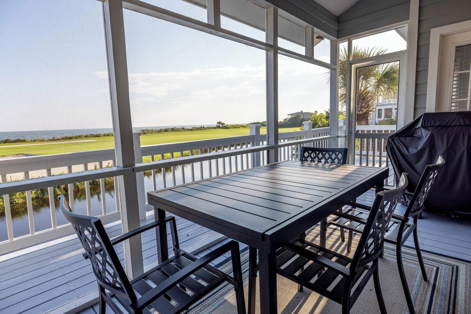 House, Multiple Beds, Kitchen, Ocean View | Outdoor dining